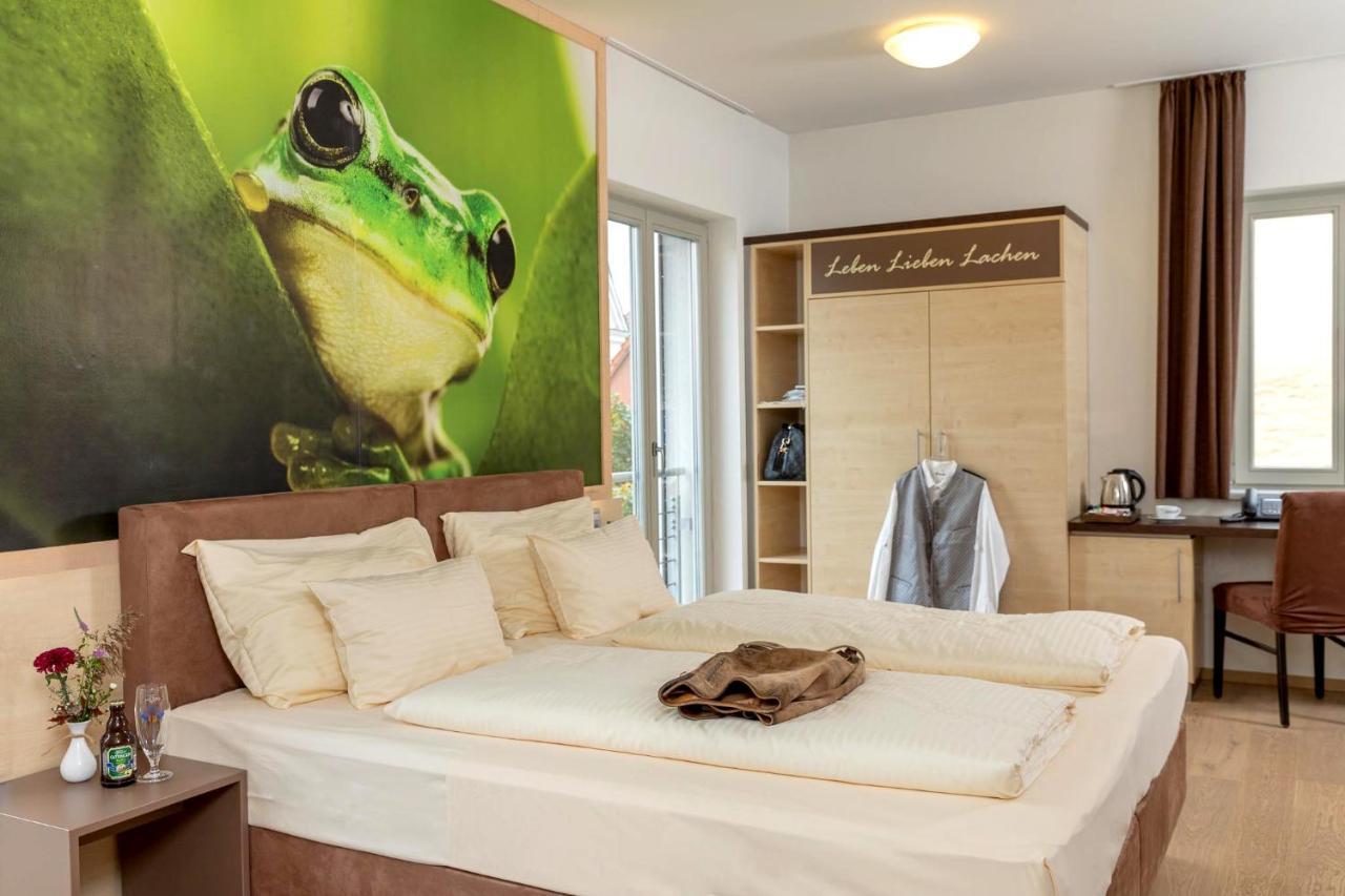 Radlhotel Wassertrüdingen Exteriör bild