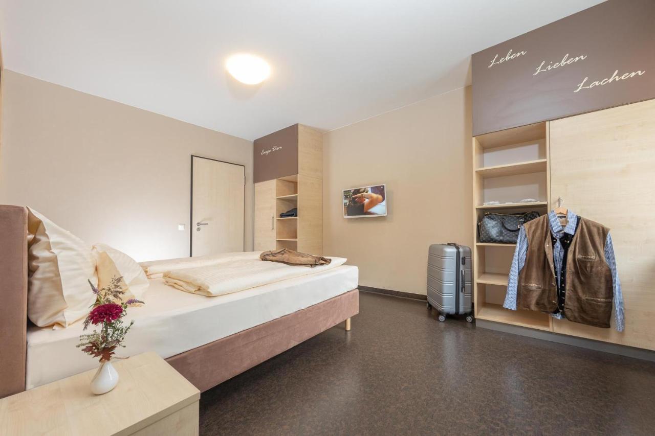 Radlhotel Wassertrüdingen Exteriör bild