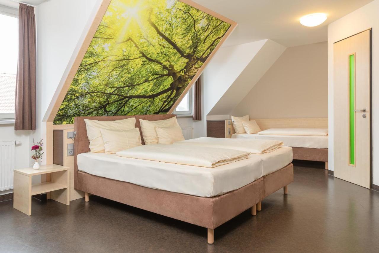 Radlhotel Wassertrüdingen Exteriör bild